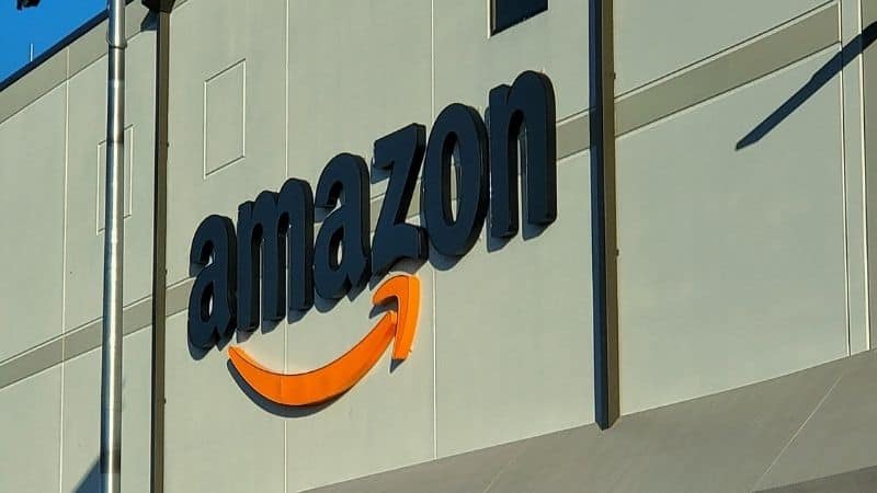 Who Can Shop at an Amazon 4-Star Store?